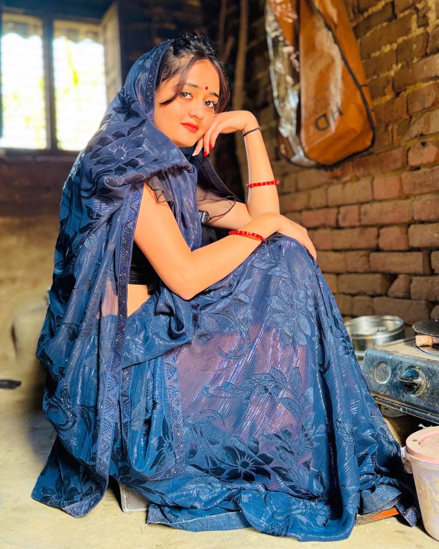 Bindass Kavya - bindass-kavya-sexy-6.webp